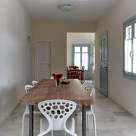Aegean In 4* Parikia (Paros)
